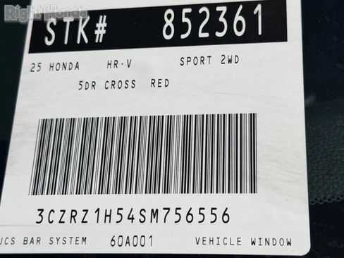 Used 2025 Honda HR-V Sport image 14