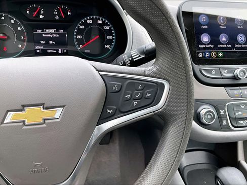 Used 2022 Chevrolet Malibu LS image 21