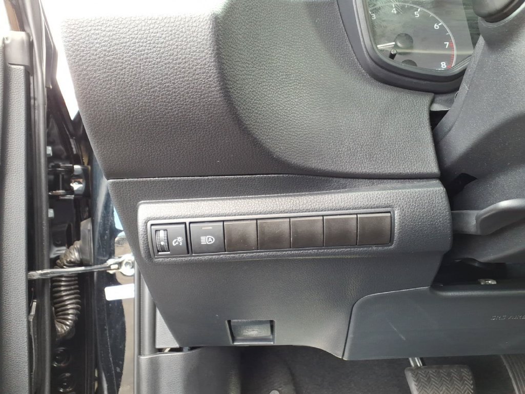 Used 2024 Toyota Corolla SE FWD image 15