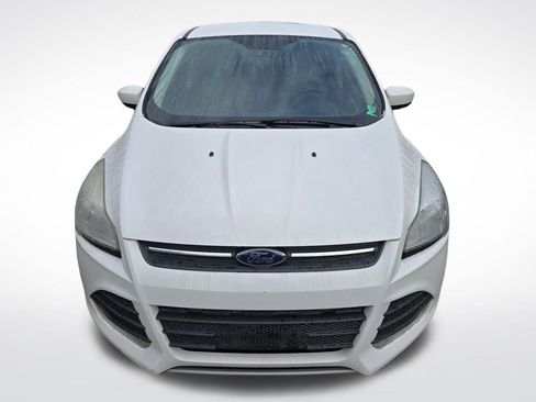 Used 2015 Ford Escape SE image 3