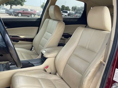 Used 2010 Honda Crosstour EX-L image 14