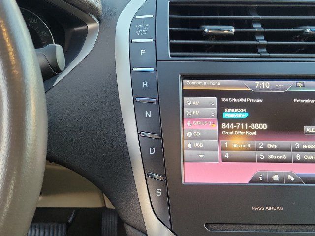 Used 2014 Lincoln MKZ AWD image 26