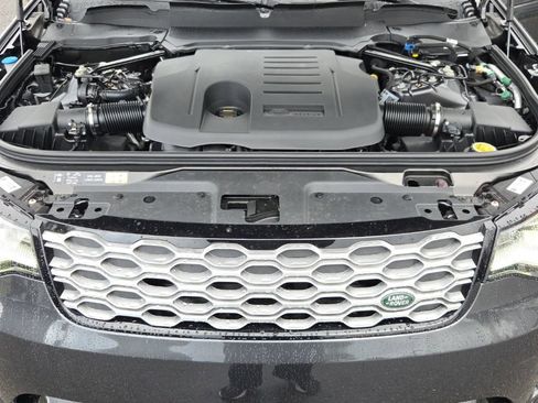 New 2026 Land Rover Discovery Limited Edition AWD/4WD image 29