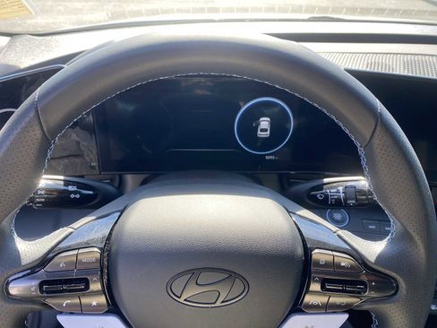 Certified 2025 Hyundai Elantra N image 11