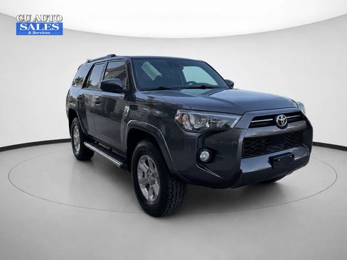 Used 2020 Toyota 4Runner SR5 w/ Wilderness Package AWD/4WD image 1