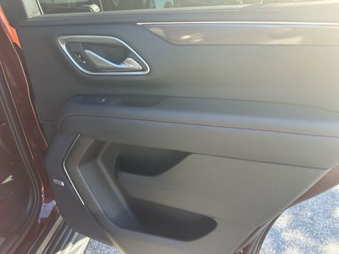 Used 2022 Chevrolet Tahoe RST w/ Luxury Package image 23