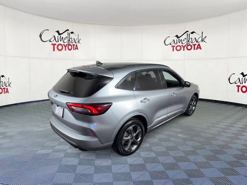 Used 2024 Ford Escape ST-Line FWD image 2