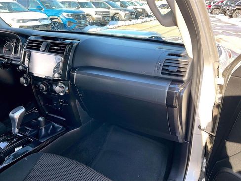 Used 2023 Toyota 4Runner TRD Off-Road image 12