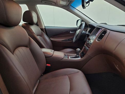 Used 2017 INFINITI QX50 AWD w/ Premium Plus Package image 21