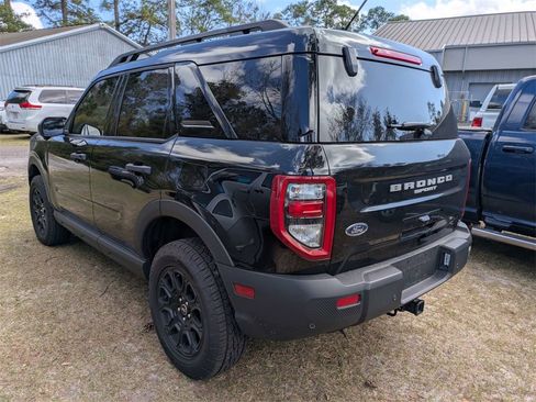 Used 2025 Ford Bronco Sport Badlands image 3