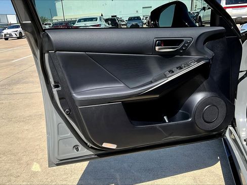 New 2025 Lexus IS 500 F SPORT Performance image 10