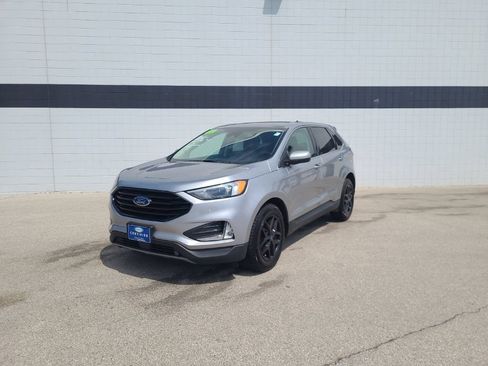 Used 2022 Ford Edge SEL w/ Convenience Package AWD/4WD image 9