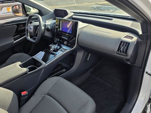 Certified 2024 Subaru Solterra Premium image 9