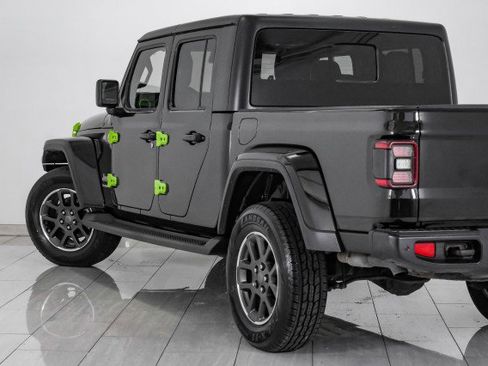 Used 2021 Jeep Gladiator Overland w/ Uconnect 4C Nav & Sound Group image 51