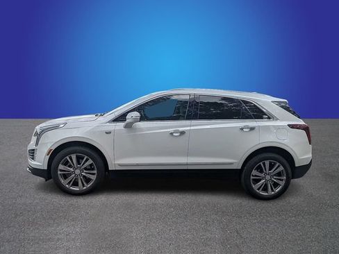 Certified 2024 Cadillac XT5 Premium Luxury FWD image 2