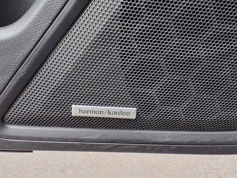 Used 2022 Subaru Outback Limited XT image 23