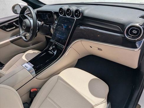 Certified 2026 Mercedes-Benz GLC 300 image 21