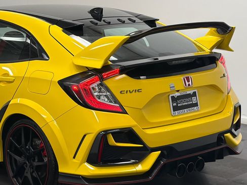 Used 2021 Honda Civic Type R Limited image 9