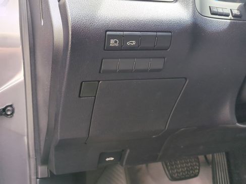 Used 2019 Lexus RX 350 FWD w/ Accessory Package image 17