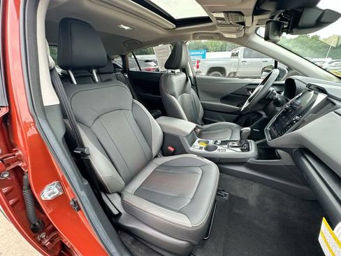 Used 2025 Subaru Crosstrek 2.5i Limited AWD/4WD image 31