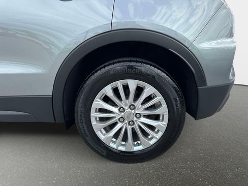 Used 2024 Cadillac XT4 Luxury image 11