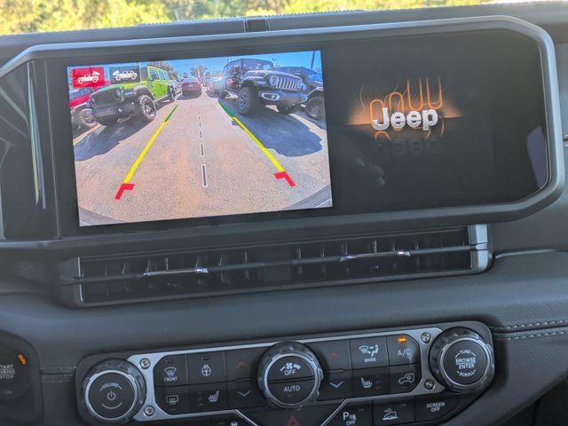New 2025 Jeep Wrangler Unlimited Sahara AWD/4WD image 20
