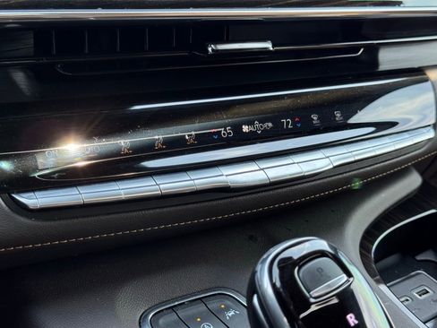 Used 2021 Cadillac Escalade ESV Sport w/ Driver Assist Tech Package image 30