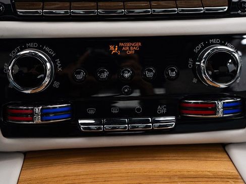 Certified 2022 Rolls-Royce Ghost image 41