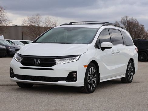 Used 2025 Honda Odyssey Elite image 6