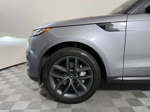 Used 2024 Land Rover Range Rover Sport SE AWD/4WD image 13