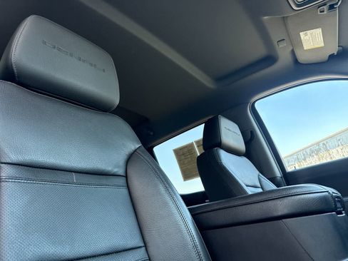 Used 2019 GMC Sierra 1500 Denali AWD/4WD image 16