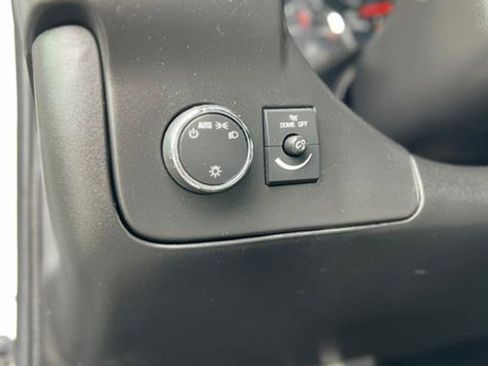 Used 2018 Chevrolet Express 2500 image 11