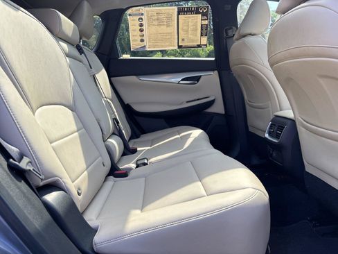 Used 2019 INFINITI QX50 Luxe w/ Navigation Package FWD image 37