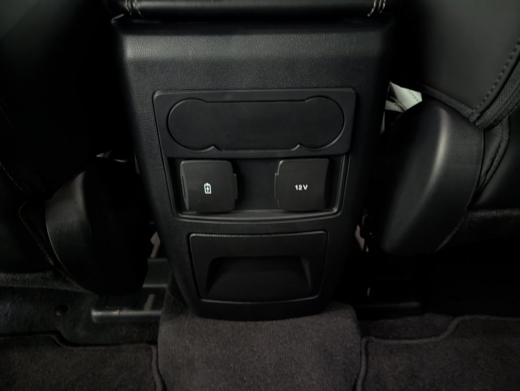 Used 2023 Ford Explorer XLT w/ Equipment Group 202A AWD/4WD image 11
