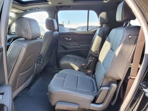 Certified 2023 Chevrolet Traverse RS w/ LPO, Floor Liner Package image 12
