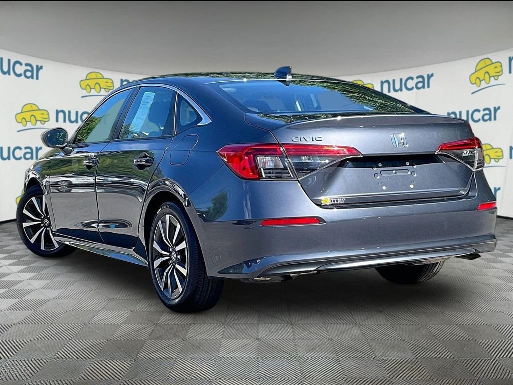 Used 2023 Honda Civic EX image 4