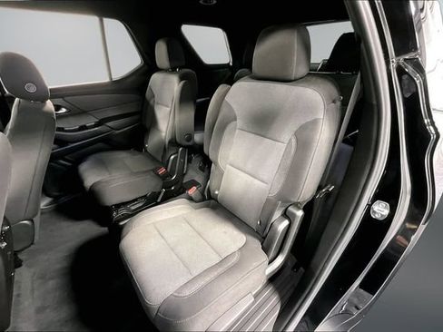 Used 2023 Chevrolet Traverse LT AWD/4WD image 21