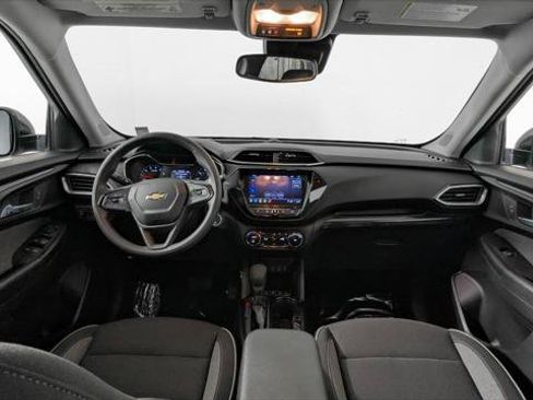 Used 2023 Chevrolet TrailBlazer LT w/ Convenience Package AWD/4WD image 26