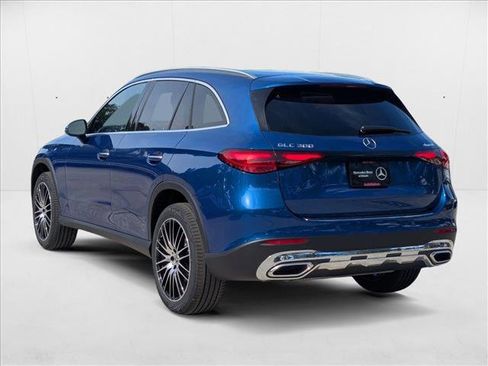 Certified 2026 Mercedes-Benz GLC 300 4MATIC image 9