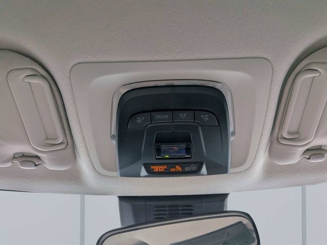 Used 2026 Toyota Corolla LE FWD image 24