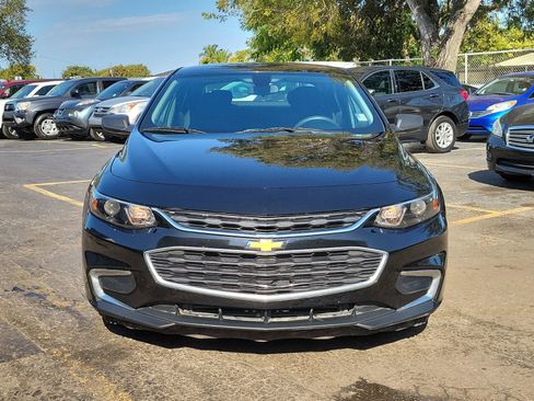 Used 2017 Chevrolet Malibu LS FWD image 2