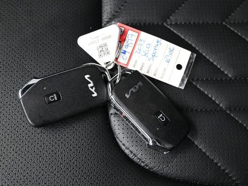 Used 2023 Kia Sportage X-Line AWD/4WD image 34