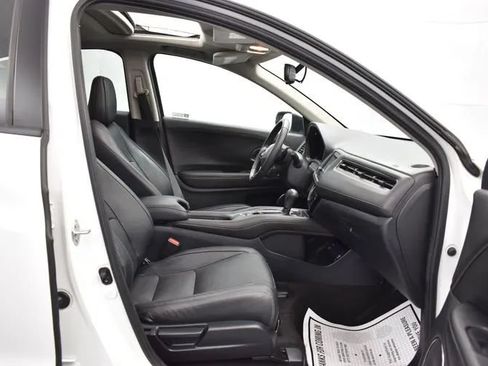 Used 2022 Honda HR-V EX-L image 17