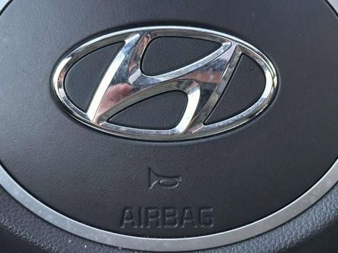 Used 2023 Hyundai Tucson SEL w/ Convenience Package image 32