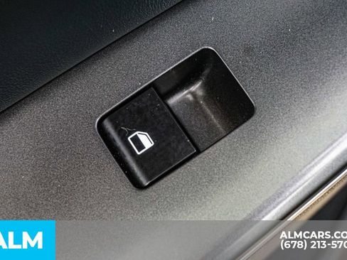 Used 2024 Kia EV6 Light image 57