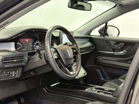 Certified 2022 Lincoln Corsair AWD w/ Premium Package image 16