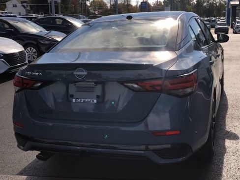 New 2025 Nissan Sentra SR w/ SR Premium Package image 7