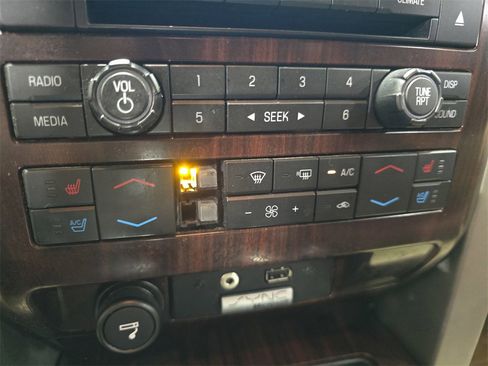 Used 2012 Ford F150 King Ranch image 24