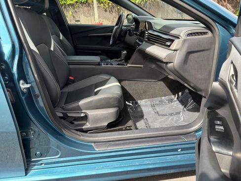 Used 2025 Toyota Camry SE FWD image 28