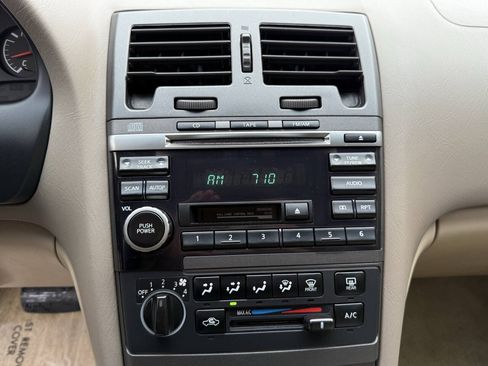 Used 2003 Nissan Maxima SE FWD image 41
